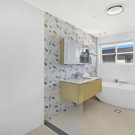 Riverside 4 Bedroom House Unit In Surfers Paradise Gold Coast Exterior photo