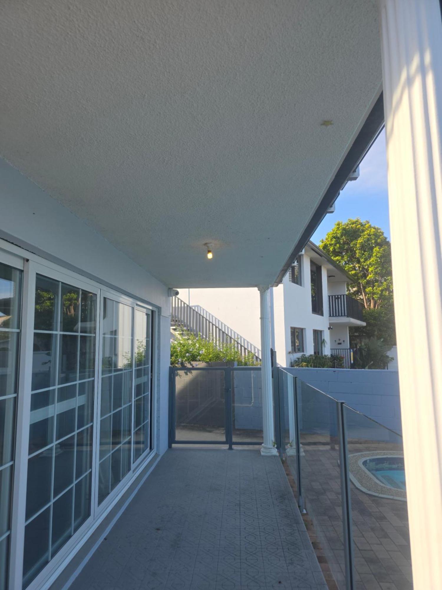 Apartment Riverside 4 Bedroom House Unit In Surfers Paradise